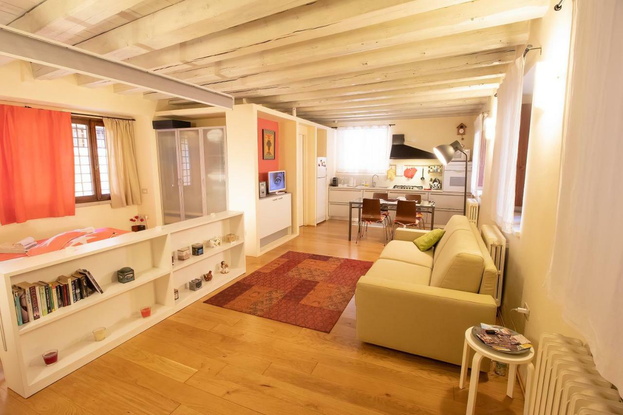 Lovely Apartment Sottoriva Верона Экстерьер фото